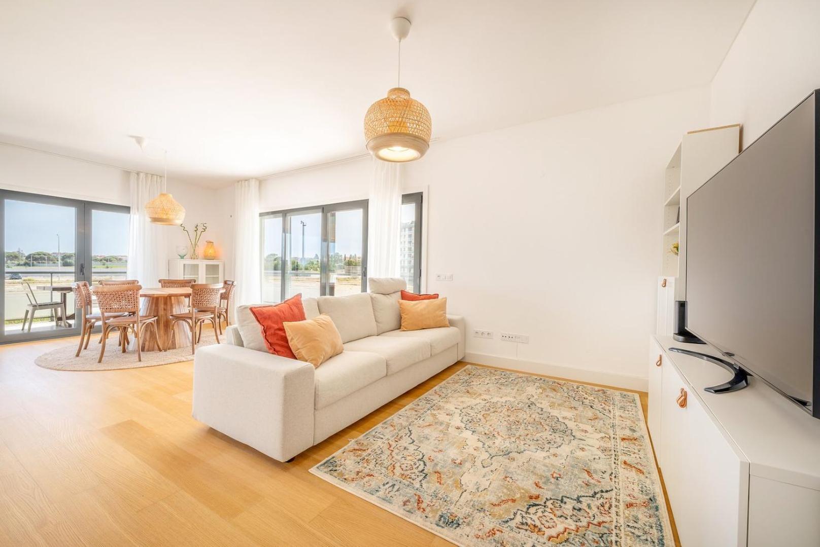 Guestready - Tranquil Seixal Haven Apartment Room photo