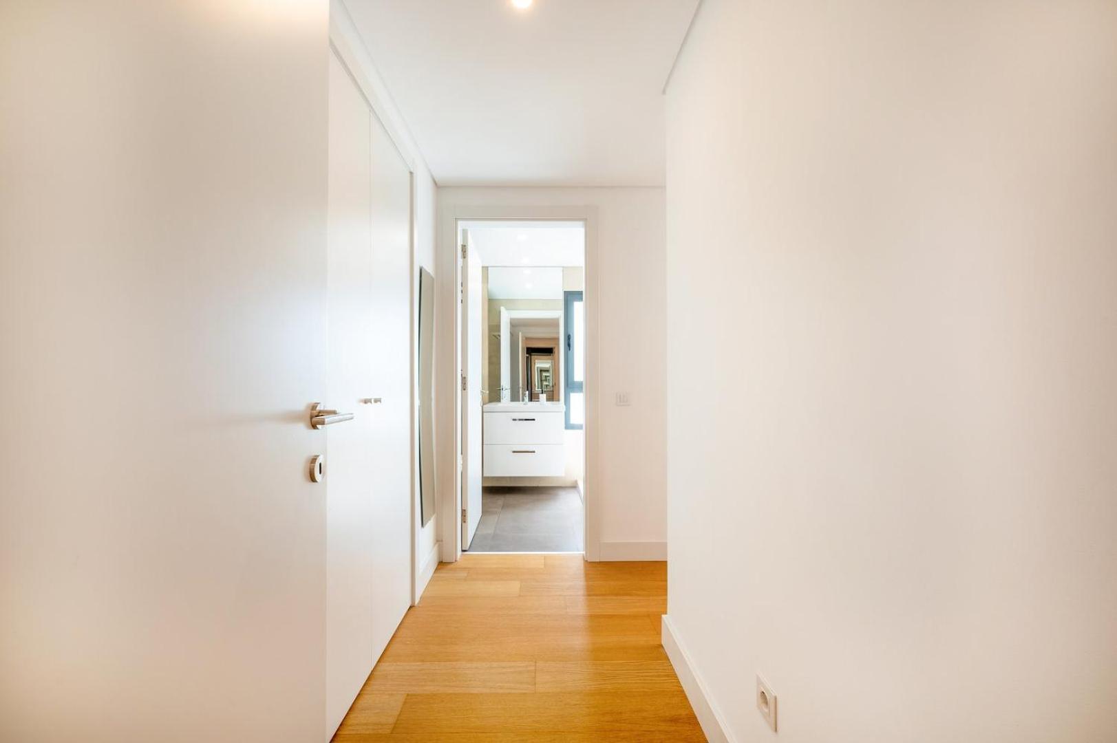 Guestready - Tranquil Seixal Haven Apartment Room photo